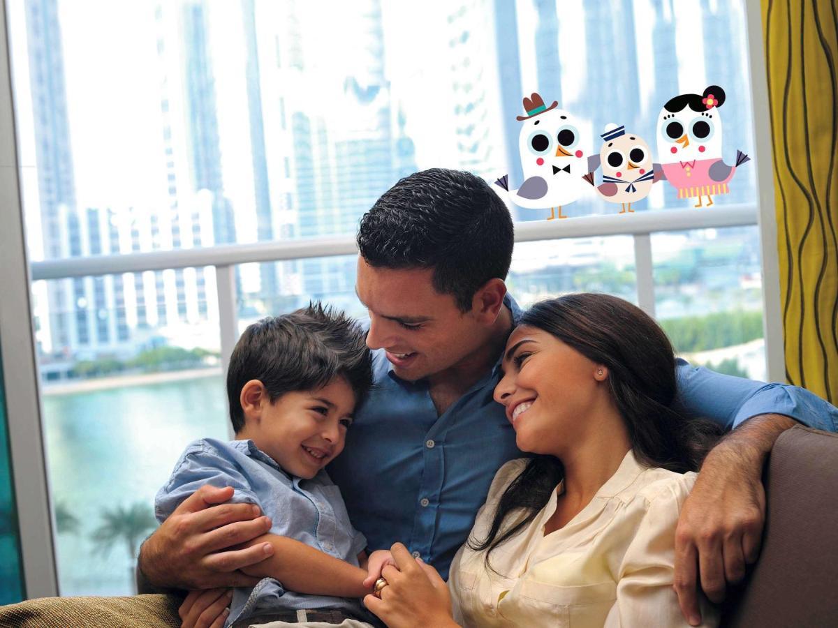 Moevenpick Hotel Du Lac Tunes Exterior foto A family