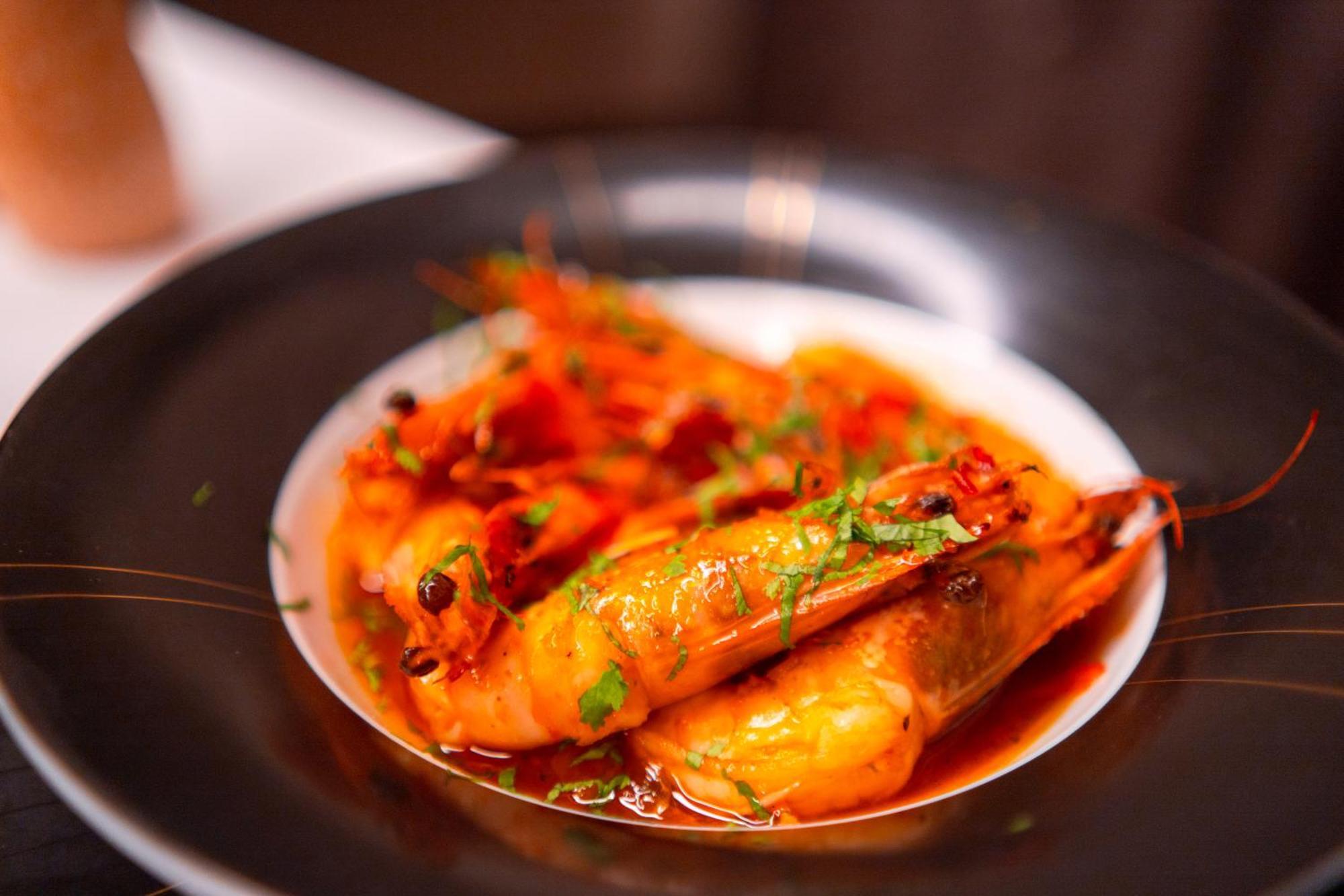 Moevenpick Hotel Du Lac Tunes Exterior foto Shrimp in XO sauce