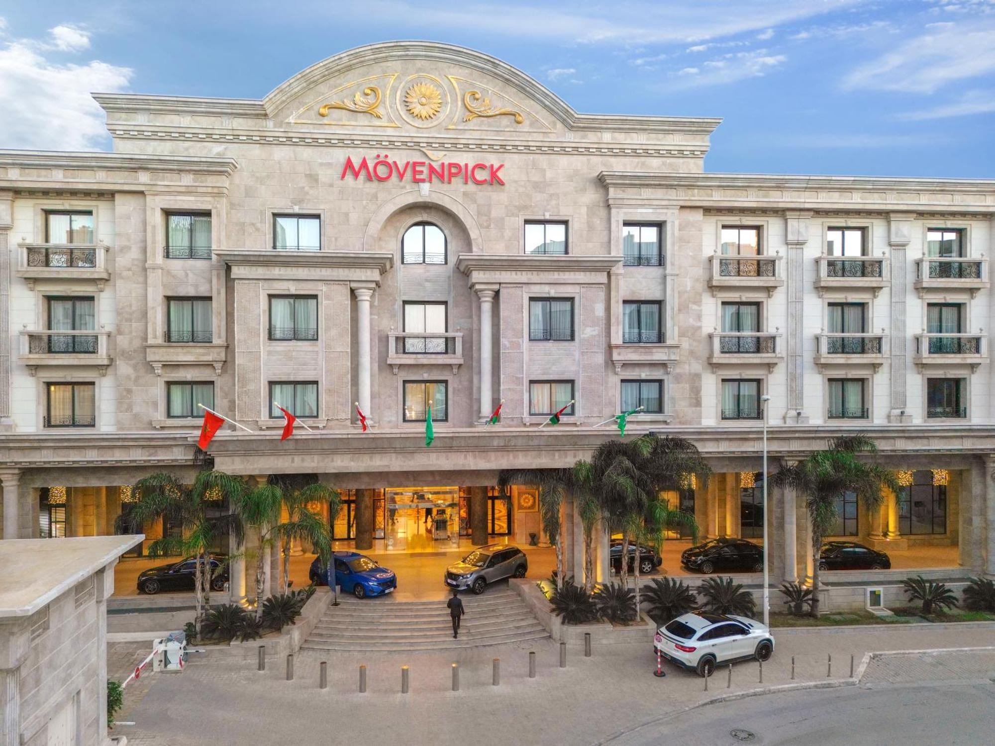 Moevenpick Hotel Du Lac Tunes Exterior foto MÖVENPICK Hotel Khartoum