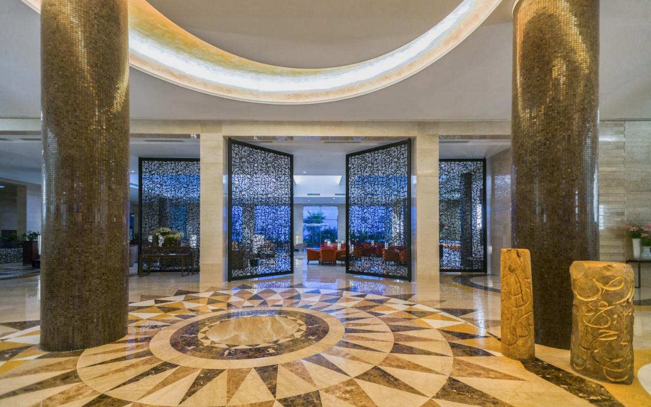 Moevenpick Hotel Du Lac Tunes Exterior foto Lobby